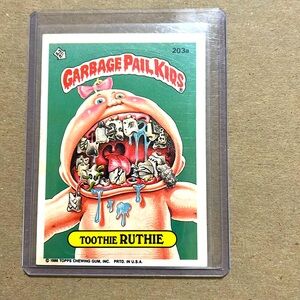 1986 Topps Garbage Pail Kids card.
